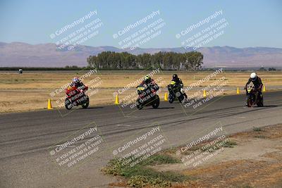 media/Aug-13-2023-CRA (Sun) [[1cfc37a6fb]]/Race 4 400 Superbike/Grid Shots/